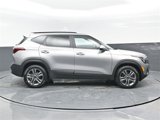Used 2023 Kia Seltos S image 3