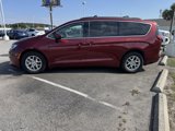 Used 2020 Chrysler Voyager Lxi image 4