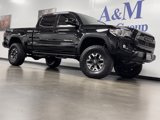 Used 2017 Toyota Tacoma TRD Off-Road w/ Tow Package image 2