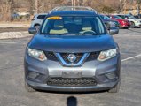 Used 2015 Nissan Rogue SV w/ SV Family Package image 2