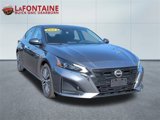 Used 2023 Nissan Altima 2.5 SV image 2