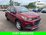 Certified 2022 Chevrolet Trax LT w/ LT Convenience Package image 2