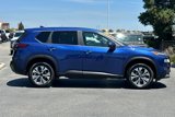 Used 2023 Nissan Rogue SV image 3