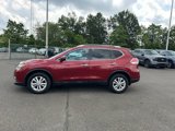 Used 2015 Nissan Rogue SV w/ SV Premium Package image 2