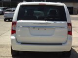 Used 2015 Chrysler Town & Country Touring image 4