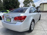 Used 2013 Chevrolet Cruze LS image 4
