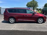 Used 2017 Chrysler Pacifica Touring-L Plus w/ Tire & Wheel Group image 3