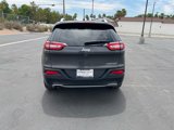 Used 2016 Jeep Cherokee Limited image 4