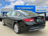 Used 2015 Chrysler 200 Limited w/ Convenience Group image 5