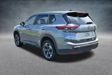 Used 2025 Nissan Rogue SV image 3