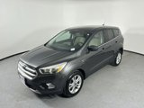 Used 2017 Ford Escape SE image 2