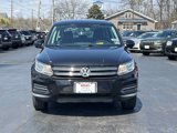Used 2013 Volkswagen Tiguan S image 2
