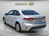 Used 2021 Toyota Corolla LE image 3
