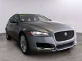 Used 2020 Jaguar XF Prestige image 3