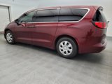 Used 2021 Chrysler Voyager L image 6