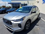 Used 2024 Ford Escape ST-Line image 3