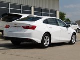 Used 2023 Chevrolet Malibu LT image 3