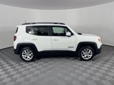 Used 2015 Jeep Renegade Latitude w/ Cold Weather Group II image 3