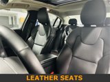 Used 2022 Volvo S60 B5 Momentum image 3