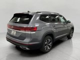 New 2025 Volkswagen Atlas SE image 3
