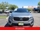 Used 2017 Kia Sorento LX w/ LX Convenience Package image 2