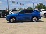 Used 2020 Ford Escape Titanium image 3