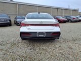 New 2025 Hyundai Elantra SE image 4