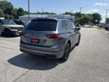 Used 2022 Volkswagen Tiguan SE R-Line image 6