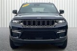 Used 2023 Jeep Grand Cherokee Limited w/ Luxury Tech Group II image 3