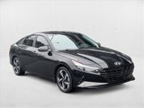 Used 2023 Hyundai Elantra Limited image 3