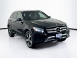Used 2019 Mercedes-Benz GLC 350e 4MATIC image 3