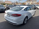 Used 2017 Ford Fusion SE w/ Fusion SE Technology Package image 5