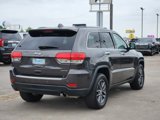 Used 2017 Jeep Grand Cherokee Limited w/ Luxury Group II image 4