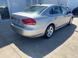 Used 2014 Volkswagen Passat 1.8T SE image 5