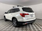Used 2017 Honda Pilot Touring image 3