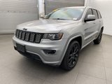 Used 2020 Jeep Grand Cherokee Altitude image 3