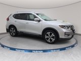 Used 2017 Nissan Rogue SL image 4