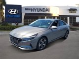 Certified 2022 Hyundai Elantra Limited image 3