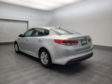 Used 2016 Kia Optima LX w/ LX Convenience Package image 5