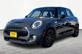 Used 2015 MINI Cooper S image 2