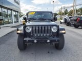 Used 2020 Jeep Gladiator Overland image 3