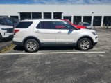 Used 2018 Ford Explorer XLT w/ Equipment Group 202A image 3