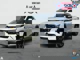 Used 2025 Chevrolet Trax LT image 2