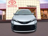 Used 2024 Toyota Sienna LE image 2