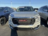 Used 2022 GMC Terrain SLE image 3