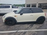 Used 2015 MINI Cooper 2-Door Hardtop image 3