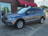 Used 2020 Volkswagen Tiguan S image 2