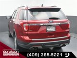 Used 2018 Ford Explorer XLT image 4