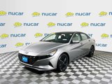 Used 2022 Hyundai Elantra SEL image 3