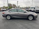 Used 2017 Toyota Camry LE image 2